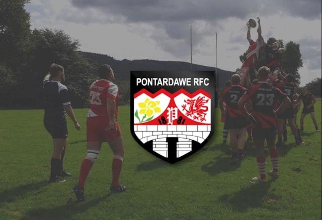 Pontardawe RFC players contest a lineout